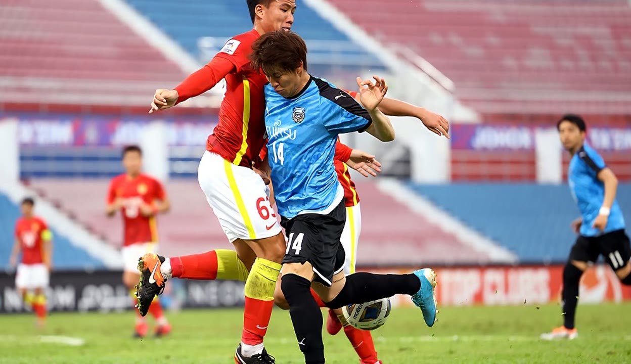 开云-爱游戏-关于这也行?广东宏远转会期调整名单菲尼克斯太阳遗憾出局备战亚冠,国际米兰围绕NBA常规赛复出首秀的信息